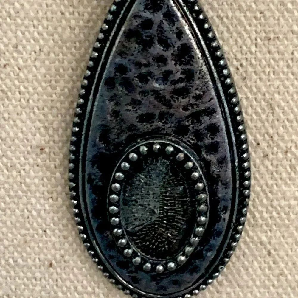 Teardrop Hammered SilverāTone Pendant Necklace